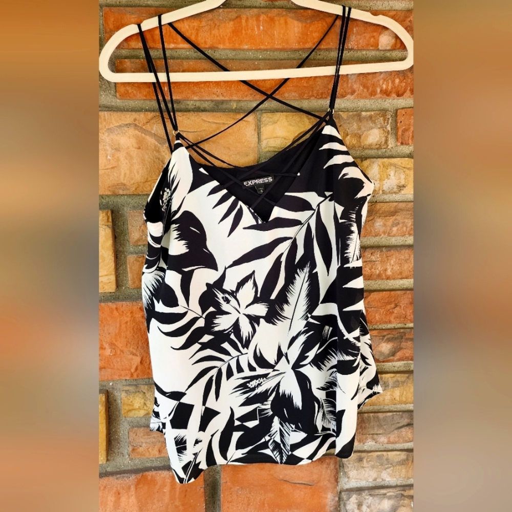 Express Strapy cross details black and white Floral Cami top, size M